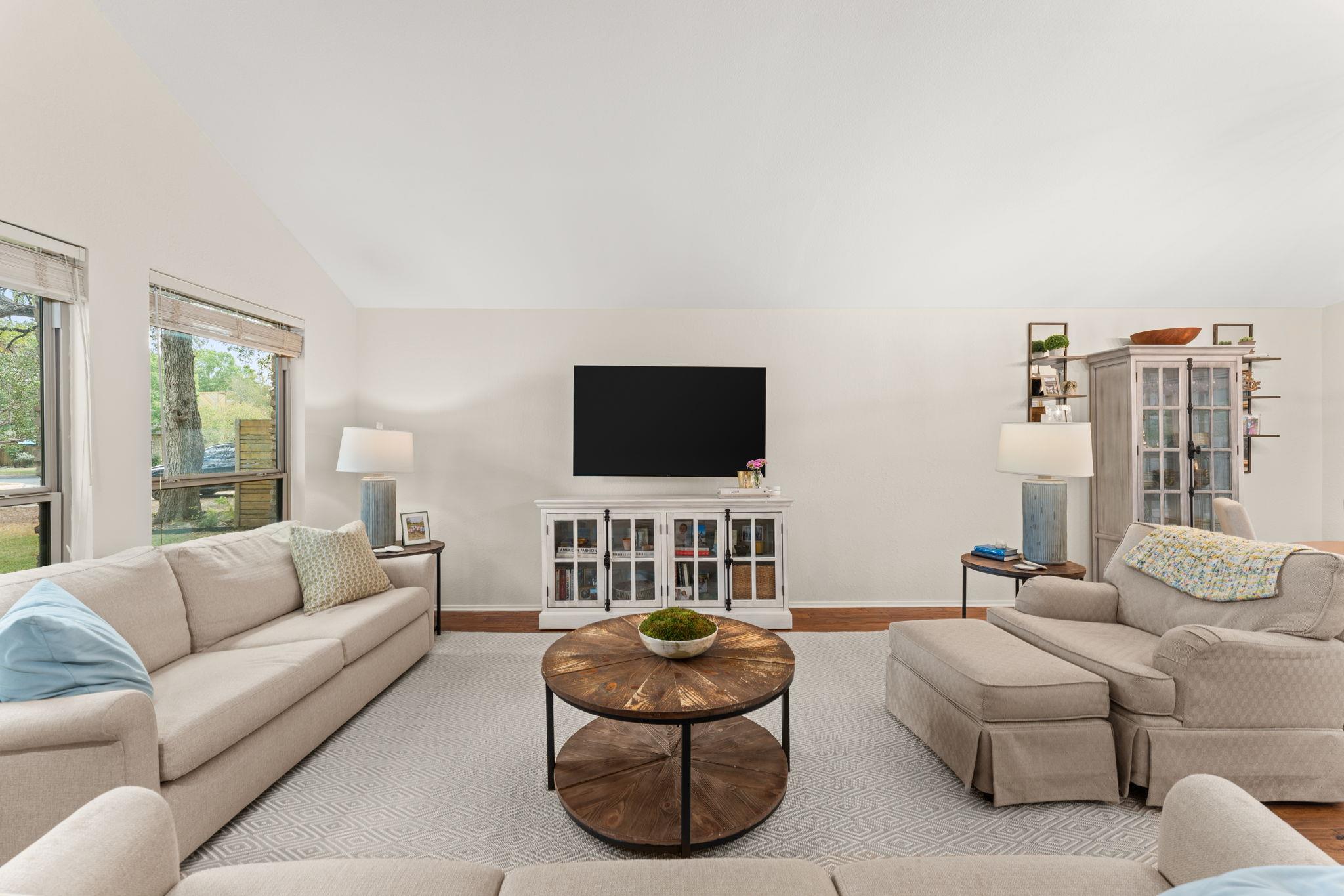 4804 Trail Crest CIR