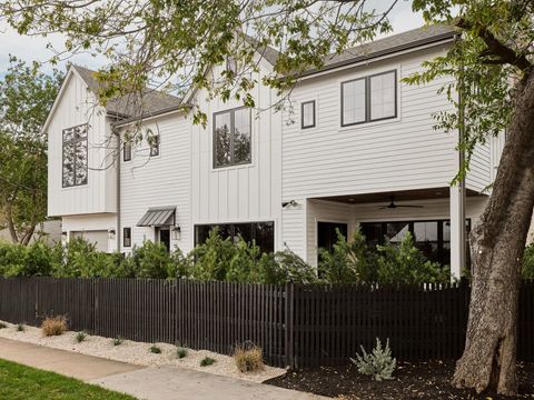 Photo of 4510 Caswell Ave, Austin, TX 78751 (MLS # 4222793)