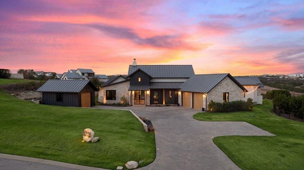 6316 CAUDILL LN, AUSTIN, TX 78738 - Image b1b7ef66ed8f4b89d3845b3664d416c2/64172105