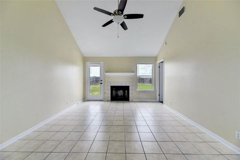 Tiny photo for 11412 Tickford DR, Del Valle, TX 78617 (MLS # 2602250)