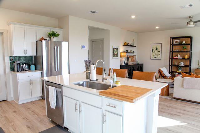 7506 Traylor CV