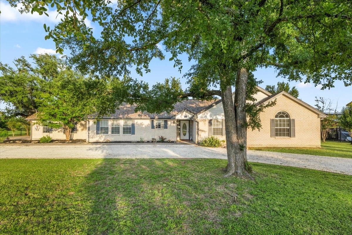 104 Kyle LN