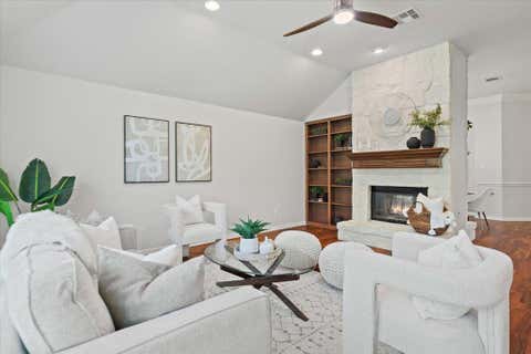 Tiny photo for 8129 Ladera Verde DR, Austin, TX 78739 (MLS # 1937238)
