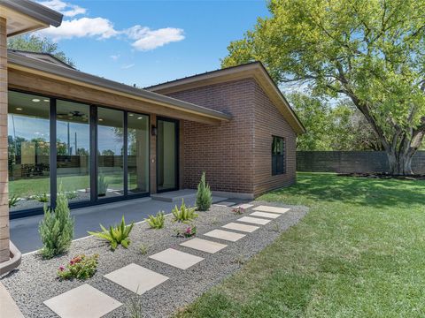 Photo of 4503 Highland TER, Austin, TX 78731 (MLS # 8223039)