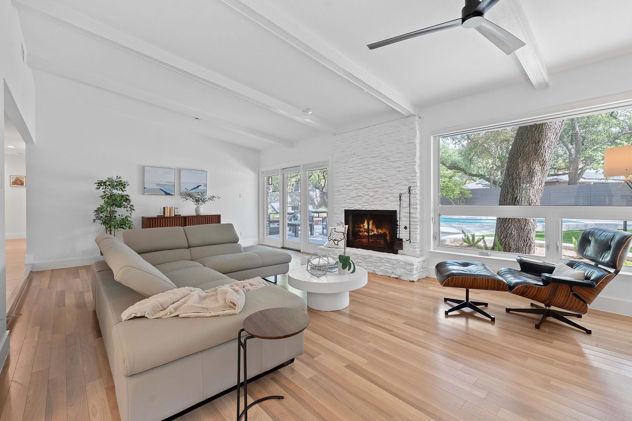 4405 Greystone DR