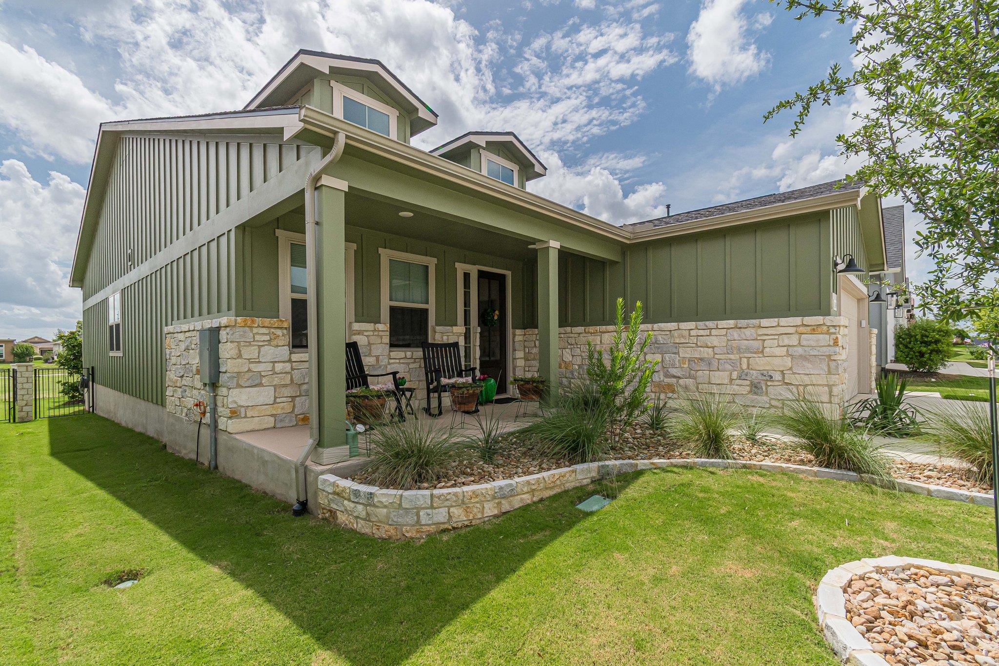 1308 Dancing Oak LN
