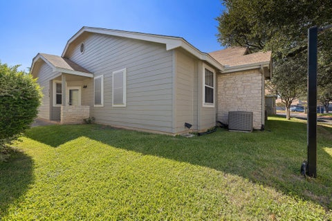 Tiny photo for 6501 Brush Country RD #138, Austin, TX 78749 (MLS # 7691052)