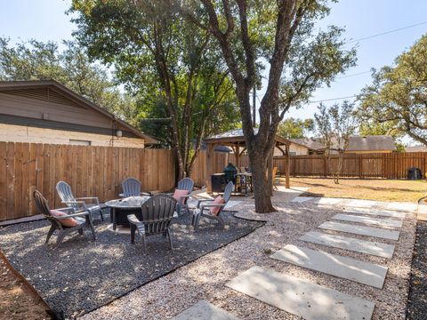 Tiny photo for 5001 Summerset TRL, Austin, TX 78749 (MLS # 8613371)