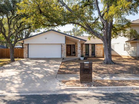 Tiny photo for 5001 Summerset TRL, Austin, TX 78749 (MLS # 8613371)
