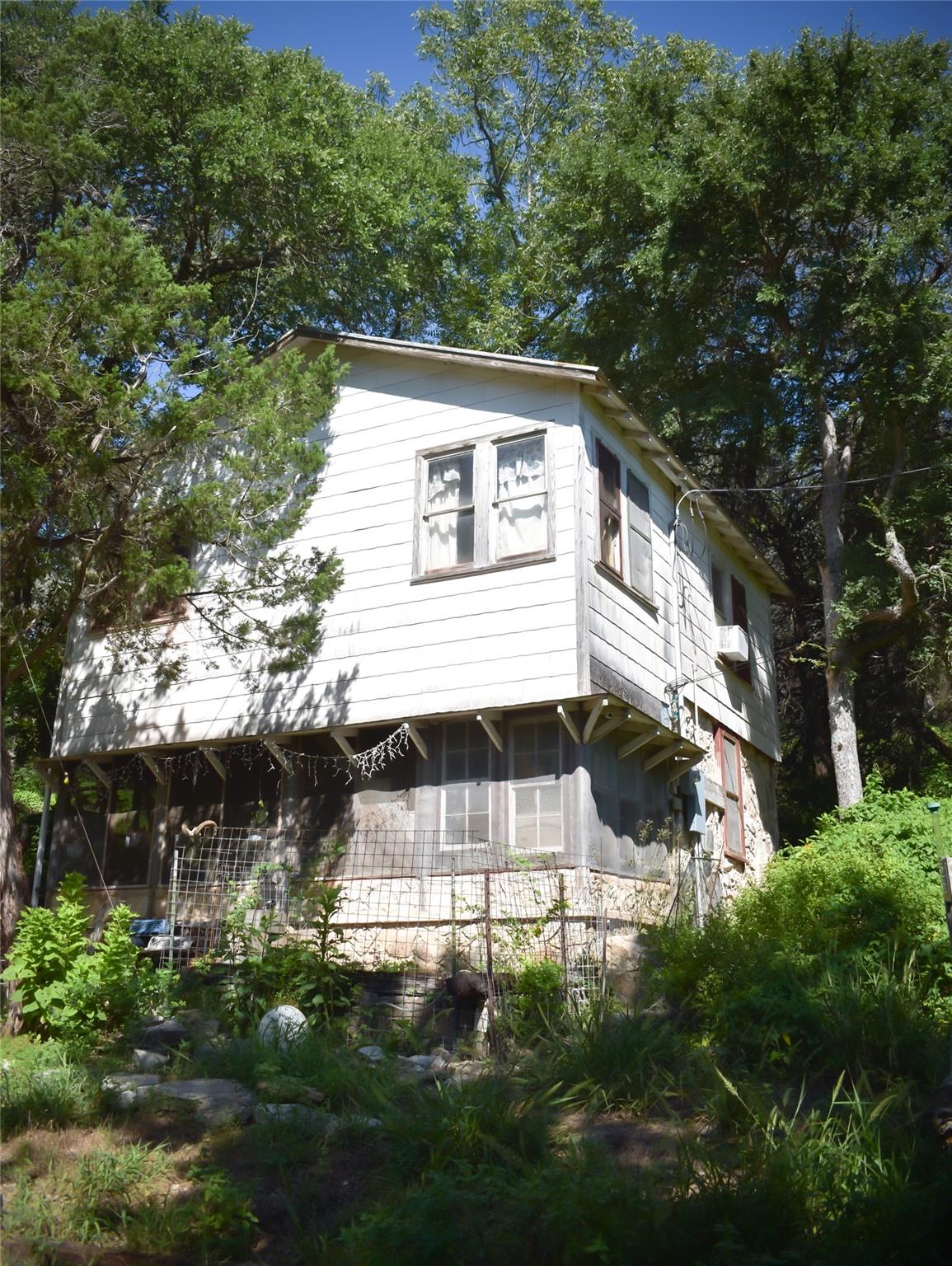 245 Bluff End RD