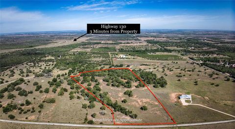 5250 Gravel Pit RD Kingsbury TX 78155