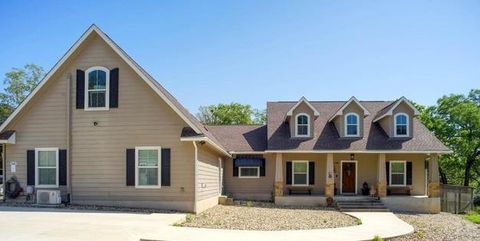 138 Wood Hollow CT Bastrop TX 78602