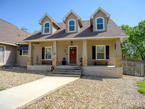 138 Wood Hollow CT Bastrop TX 78602