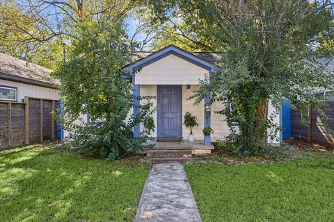Tiny photo for 907 E 53rd ST, Austin, TX 78751 (MLS # 5508425)