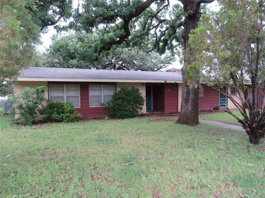 110 W LAKECREST DR, BLUFFTON, TX 78607 - Image b22d4b6d09cf07eced2ea9aef975fd91/3973128936