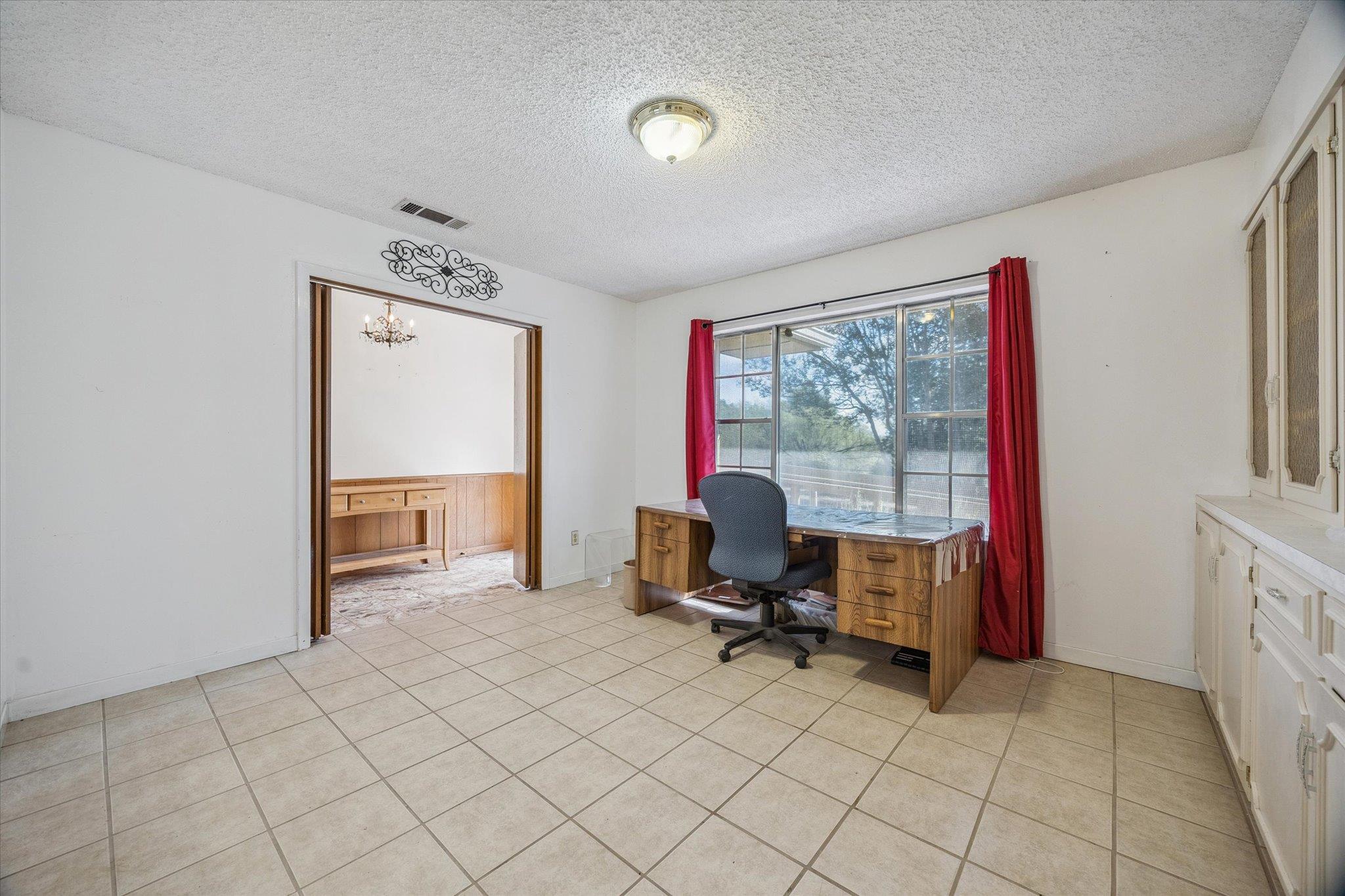 1500 S Main ST