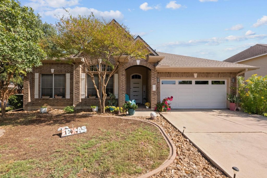 Photo for 12201 Barrel BND, Austin, TX 78748 (MLS # 6223373)