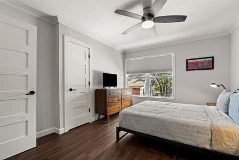 Tiny photo for 835 E Oltorf ST, Austin, TX 78704 (MLS # 7060962)