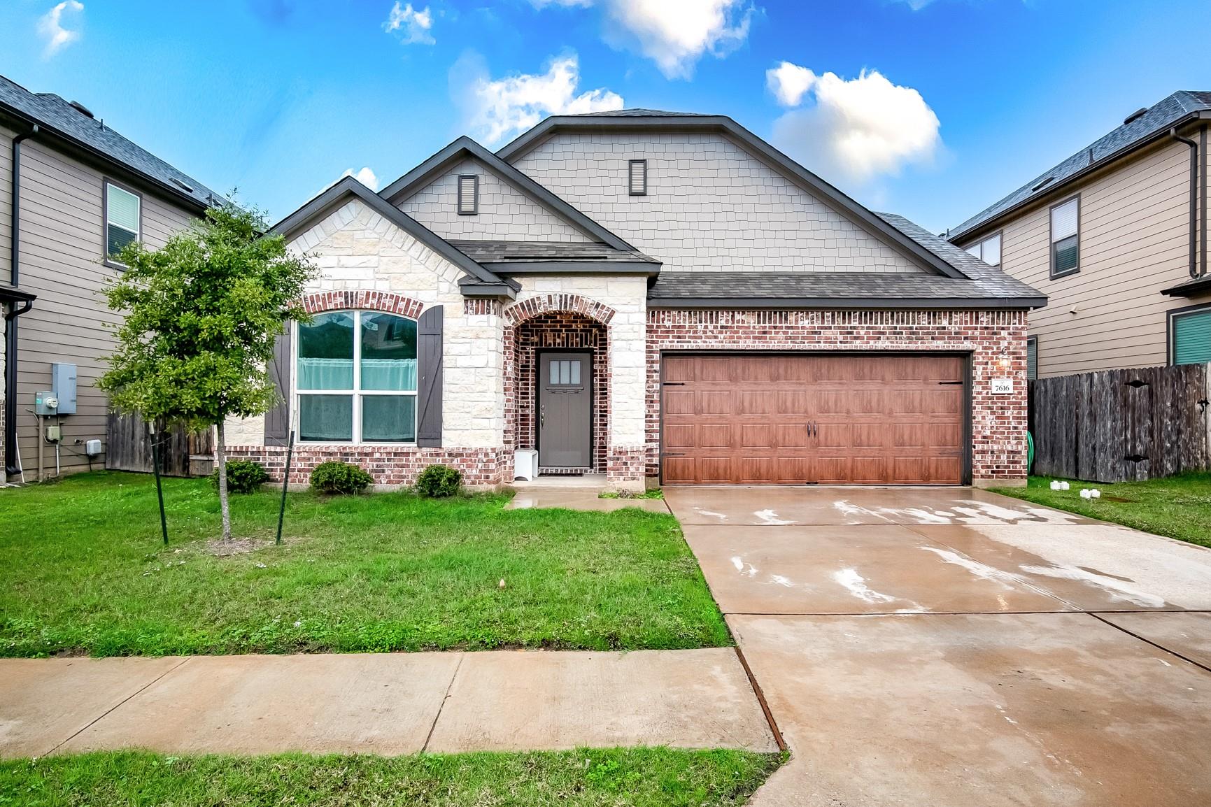 Photo 1 of 34 — 7616 Groundhog WAY, Austin, TX 78744