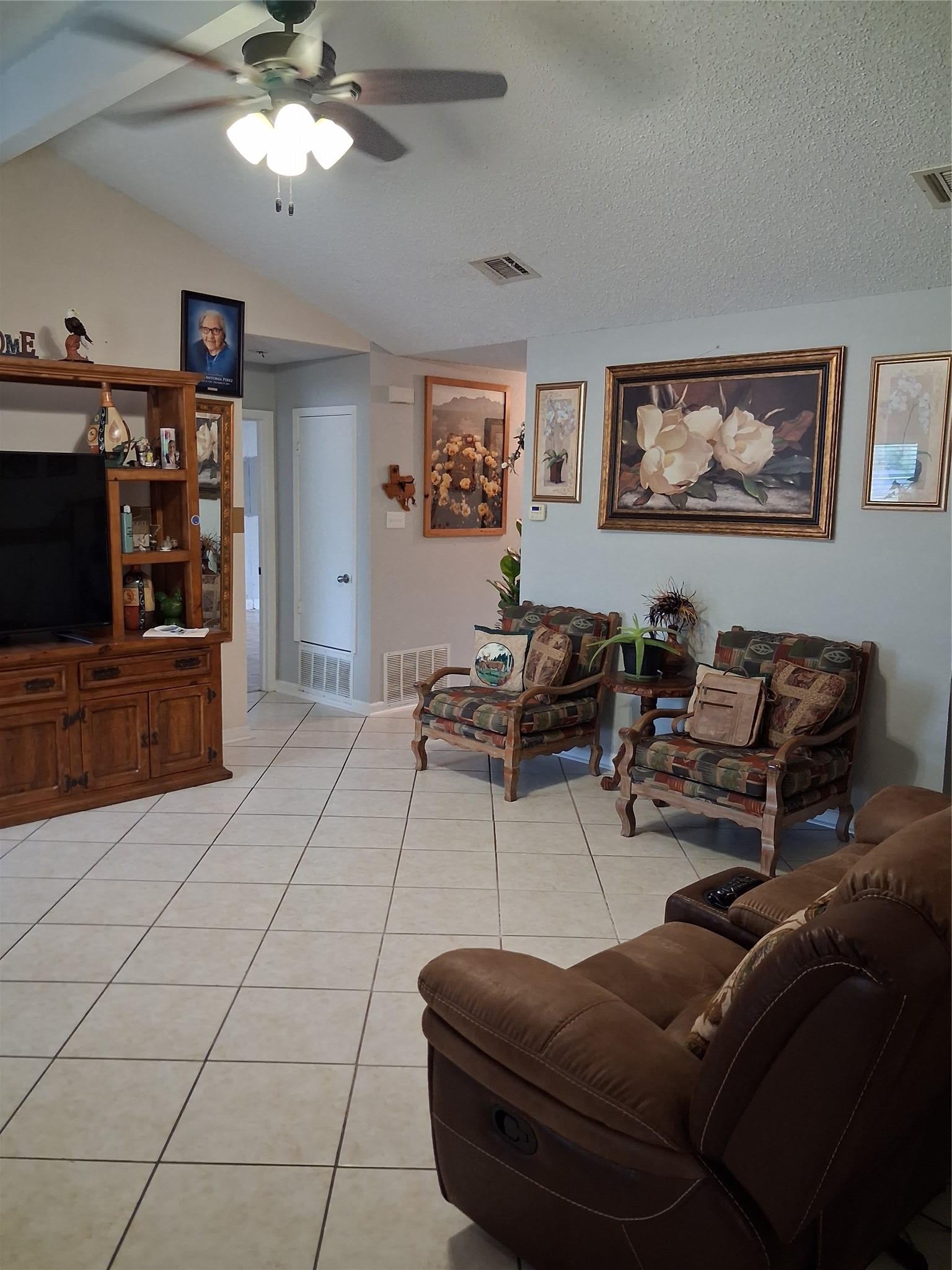 507 AMESWOOD PL