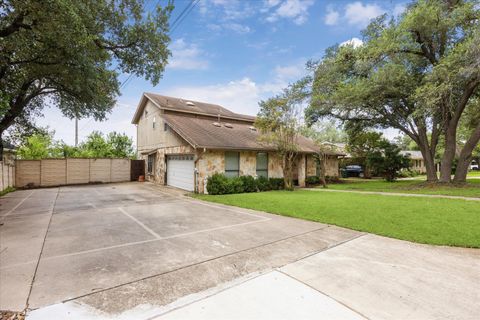 Tiny photo for 5903 Overlook DR, Austin, TX 78731 (MLS # 6780264)