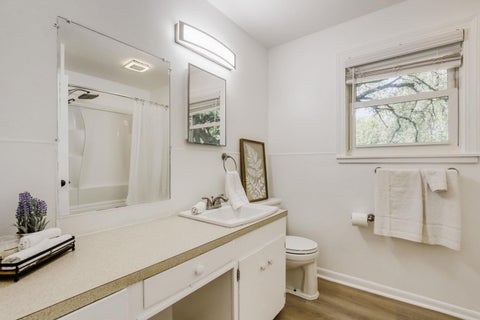 Tiny photo for 18221 Ledge ST, Jonestown, TX 78645 (MLS # 1912116)