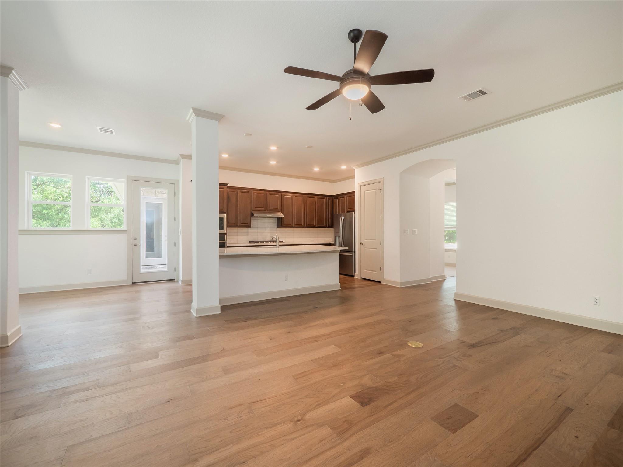 13511 Carpenter LN