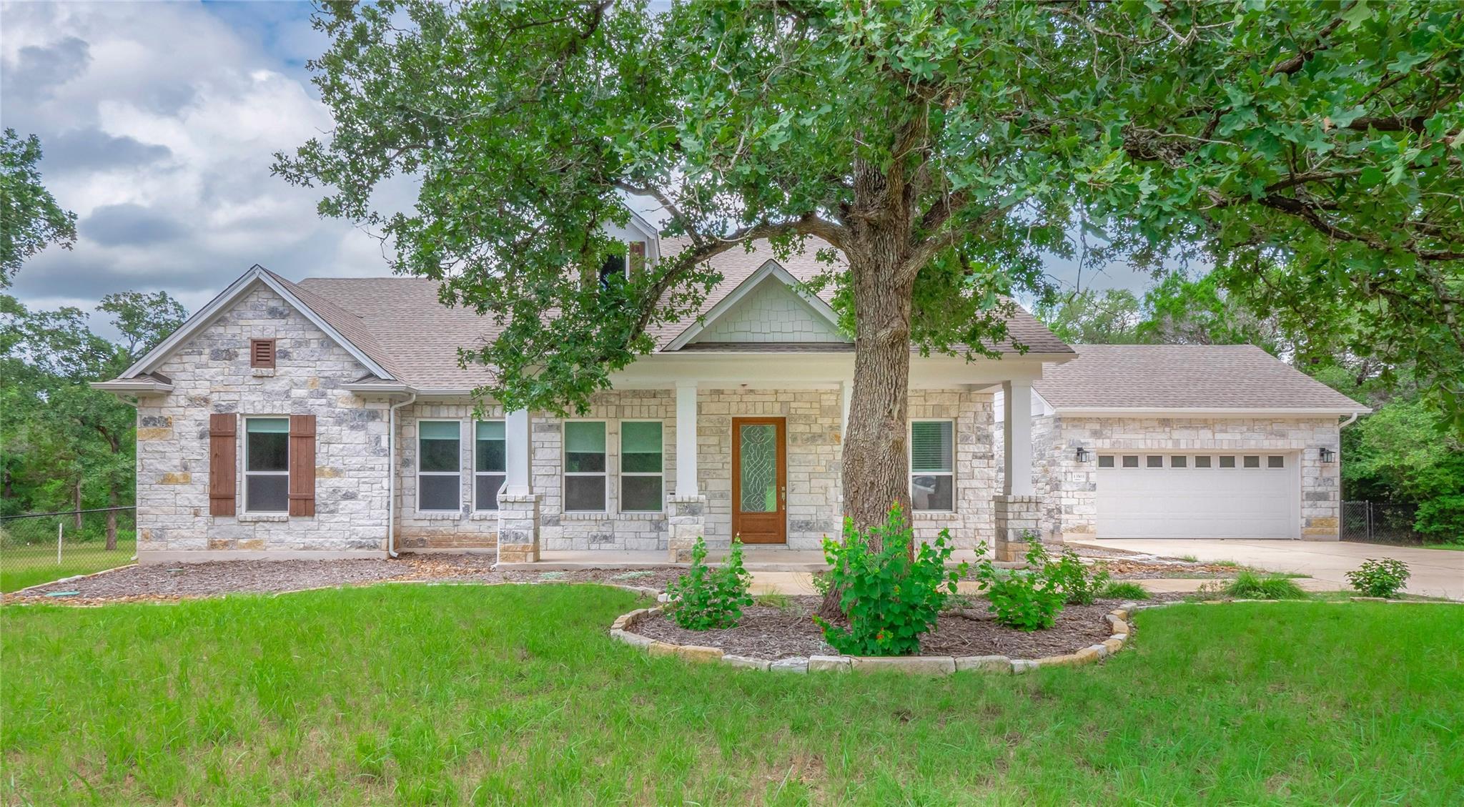 13511 Carpenter LN