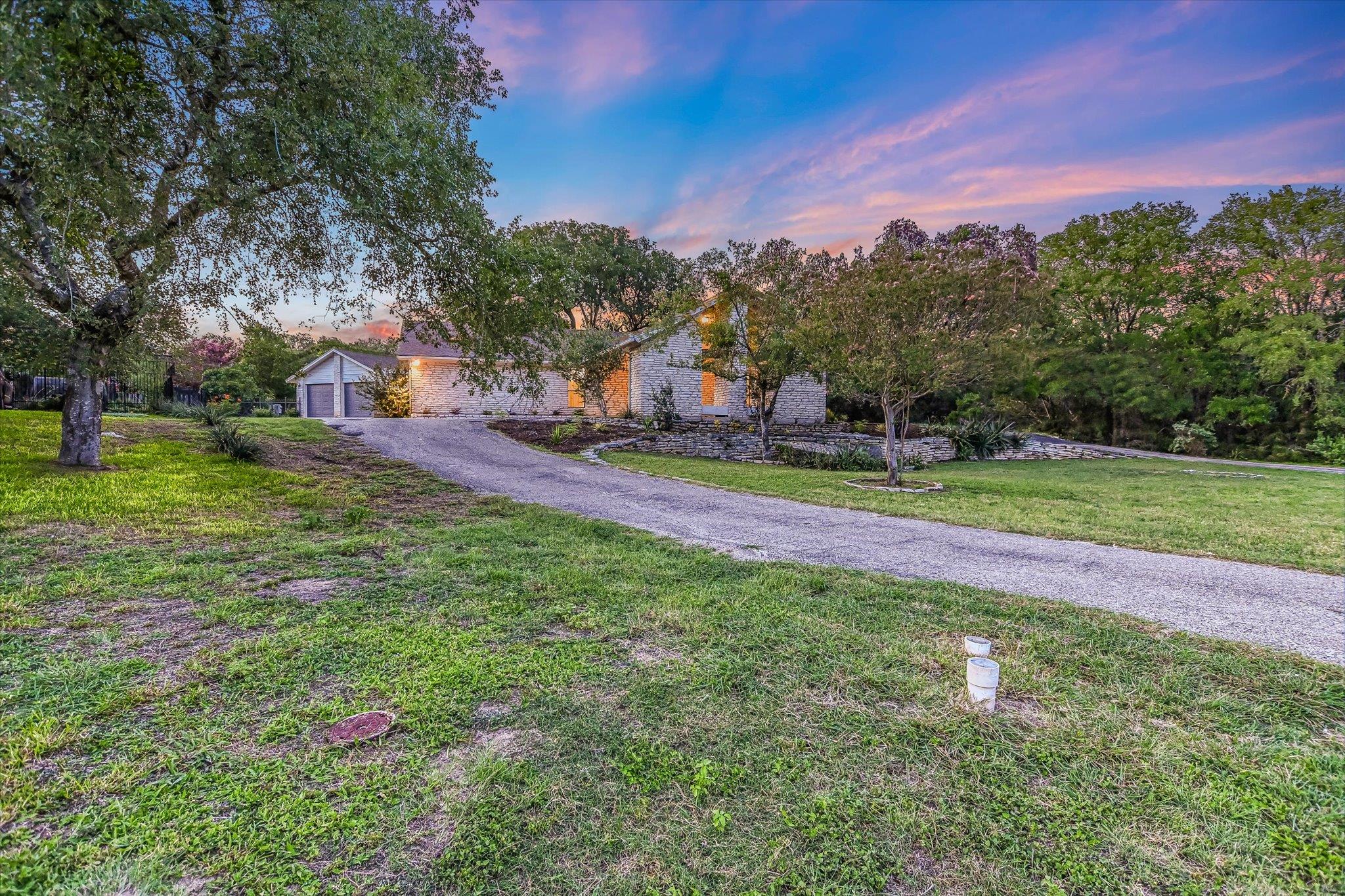 Austin, Texas 78734, United States, 3 Bedrooms Bedrooms, ,2 BathroomsBathrooms,Residential,Active,179486