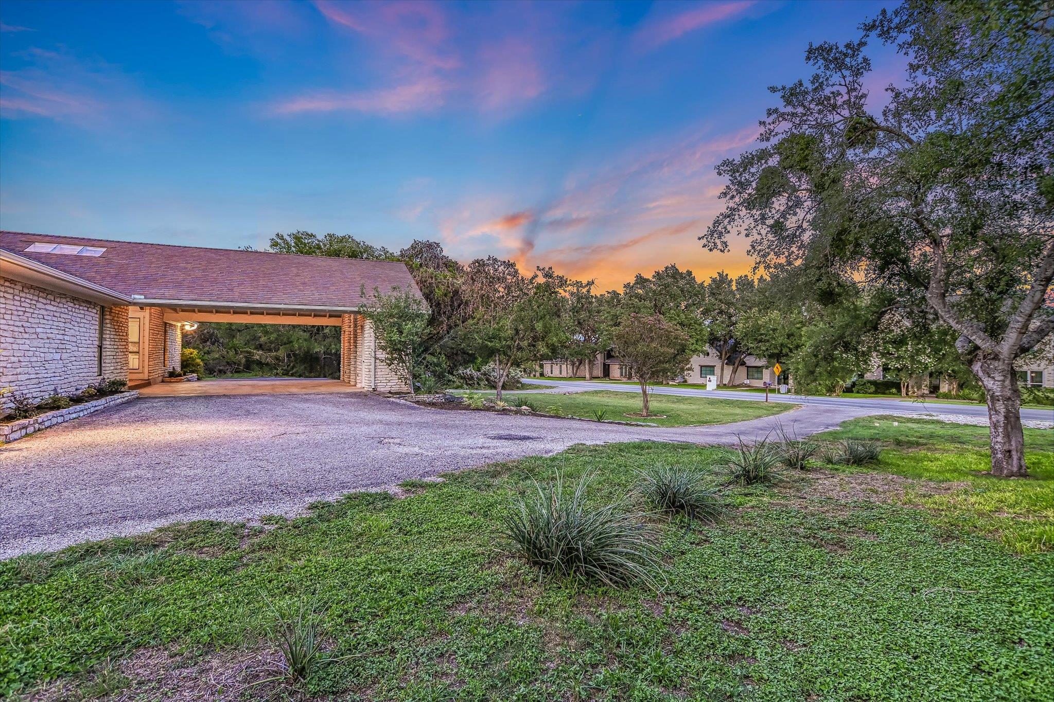 Austin, Texas 78734, United States, 3 Bedrooms Bedrooms, ,2 BathroomsBathrooms,Residential,Active,179486