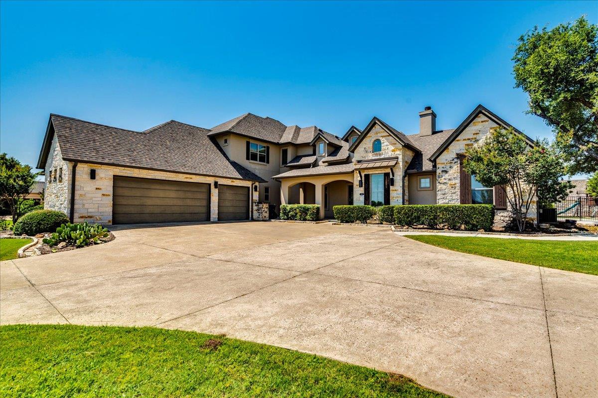 605 Unity DR