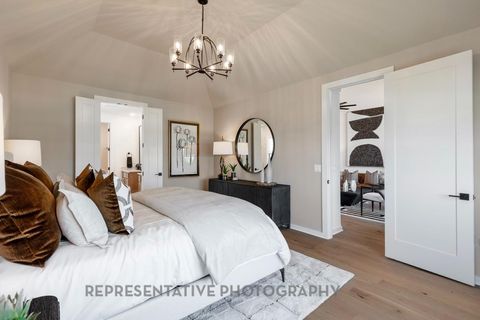 Tiny photo for 9616 Golden Lion DR, Austin, TX 78744 (MLS # 6470036)