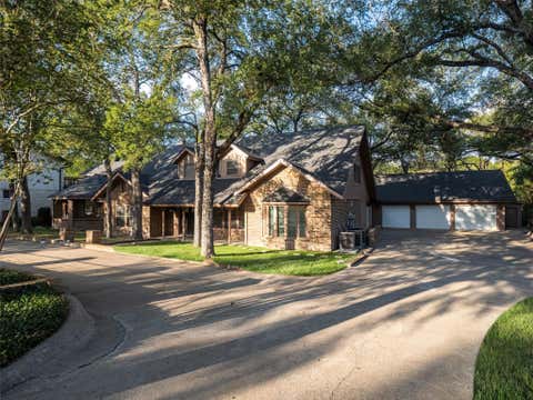 Photo of 12319 Blue Water DR, Austin, TX 78758 (MLS # 4069061)