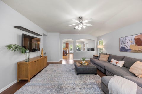 Tiny photo for 17711 Linkhill DR, Dripping Springs, TX 78620 (MLS # 3208030)