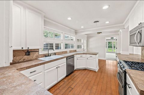 Tiny photo for 2402 Westover RD, Austin, TX 78703 (MLS # 8812183)