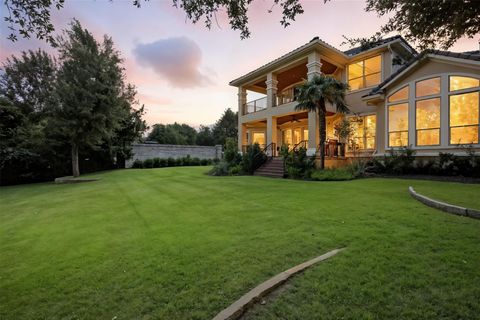 Tiny photo for 2116 University Club Dr. Dr, Austin, TX 78732 (MLS # 1605367)