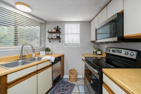 Tiny photo for 2500 Burleson RD #603, Austin, TX 78741 (MLS # 5496605)