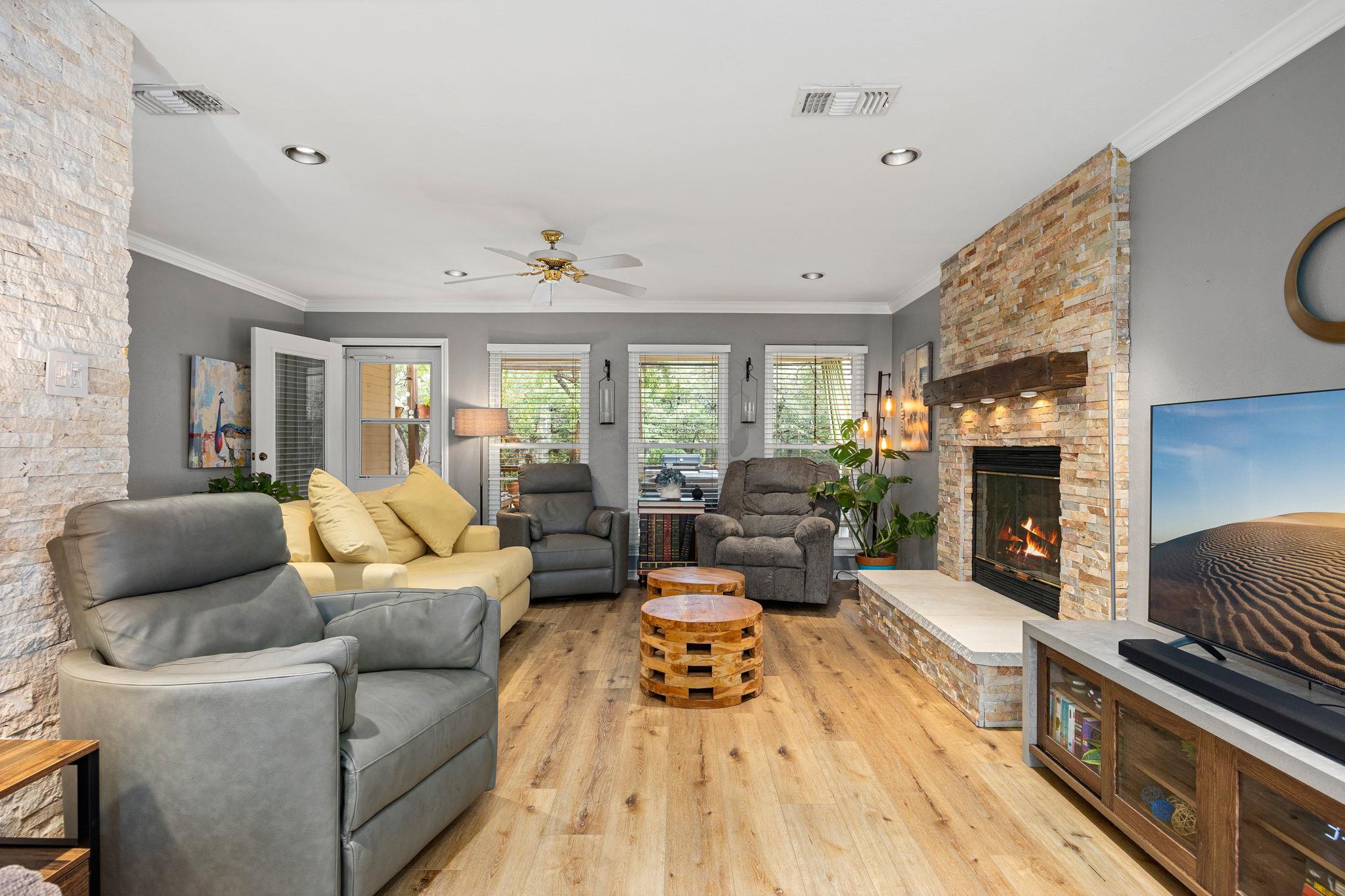 20 Westwood DR