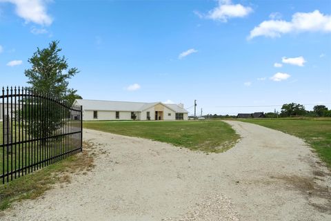 1589 County Road 252 Anderson TX 77830