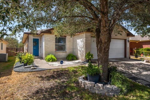 Photo of 12609 Campana DR, Del Valle, TX 78617 (MLS # 5557902)