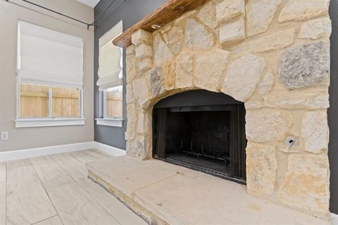 Tiny photo for 10101 Twin Lake LOOP, Dripping Springs, TX 78620 (MLS # 8354245)
