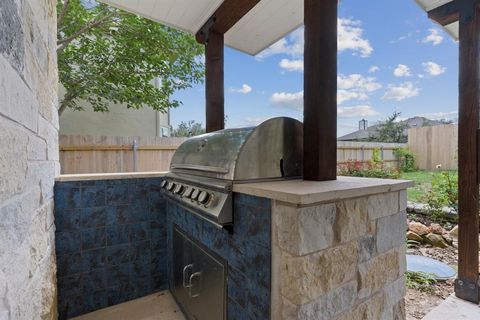 Tiny photo for 10101 Twin Lake LOOP, Dripping Springs, TX 78620 (MLS # 8354245)