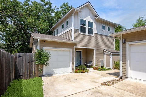 Photo of 5006 Baker ST #B, Austin, TX 78721 (MLS # 4188538)