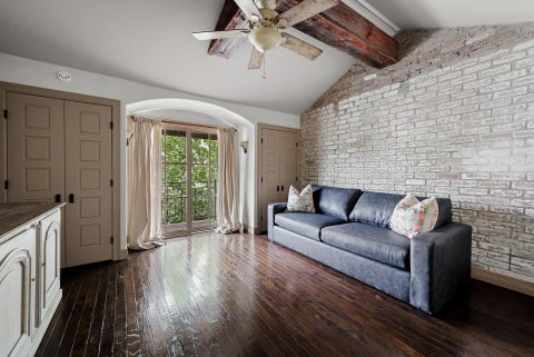 Tiny photo for 2433 Westlake DR, Austin, TX 78746 (MLS # 1455294)