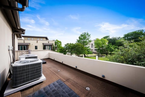 Tiny photo for 2433 Westlake DR, Austin, TX 78746 (MLS # 1455294)