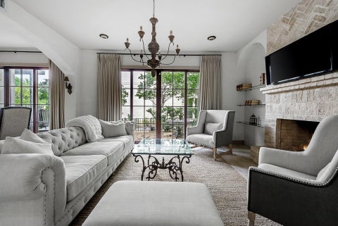 Tiny photo for 2433 Westlake DR, Austin, TX 78746 (MLS # 1455294)