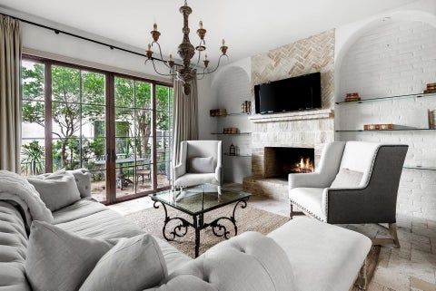 Tiny photo for 2433 Westlake DR, Austin, TX 78746 (MLS # 1455294)