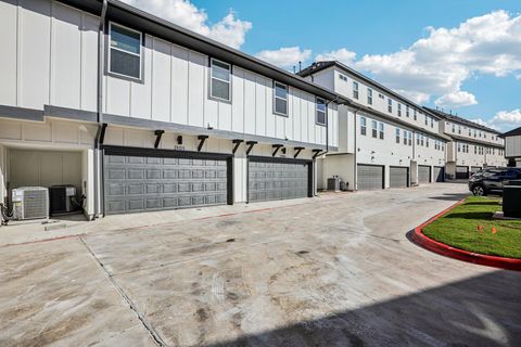 Tiny photo for 200 W 56th ST #2103, Austin, TX 78751 (MLS # 4069751)