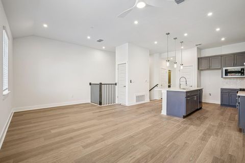 Tiny photo for 200 W 56th ST #2103, Austin, TX 78751 (MLS # 4069751)