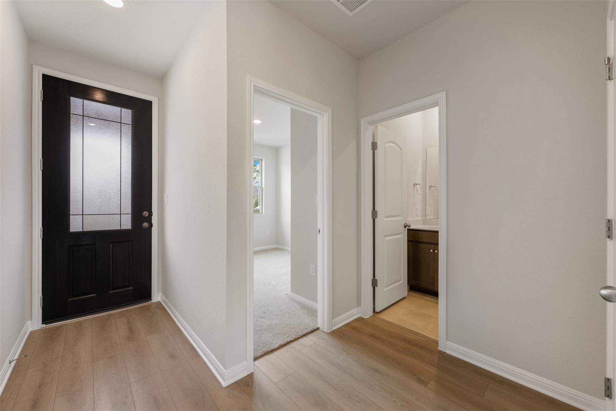 135 Arlington Park LOOP